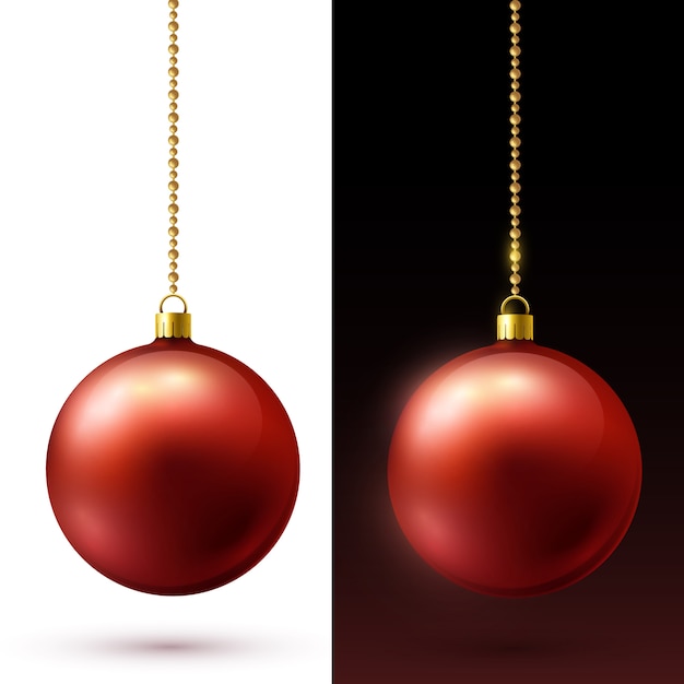 Réalistes Boules De Noël Rouge Mat Suspendues à Des Chaînes