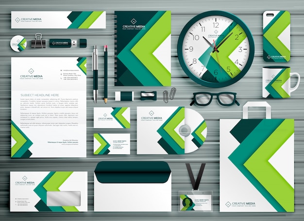 Corporate Business Briefpapier Vorlage Gesetzt Mockup Design Mit Grunen Geometrischen Form Premium Vektor