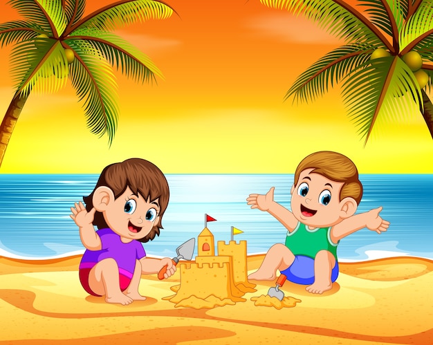 Kinder spielen am strand und machen das schloss mit dem sand Premium Vektoren