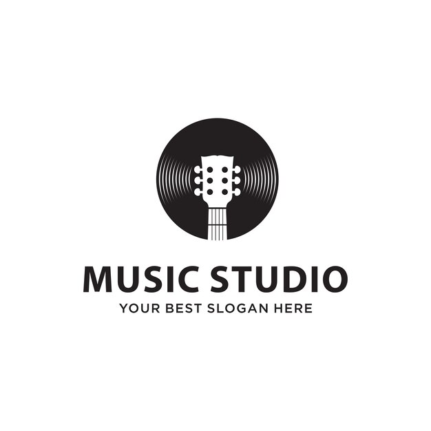 Combinação de guitarra e disco para o conceito de logotipo do estúdio de música Vetor Premium
