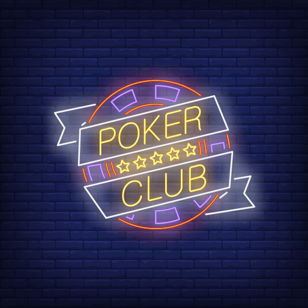 Texto de néon do clube de poker na faixa de opções com chip e cinco estrelas Vetor grátis
