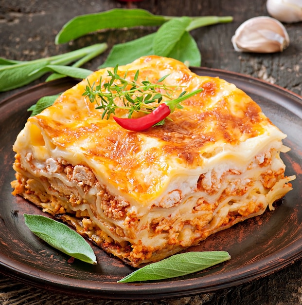 Klassieke lasagne met bolognesesaus | Gratis Foto