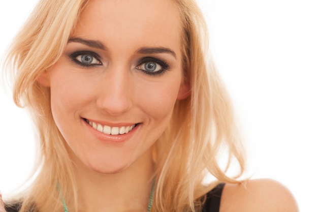 Mooie blanke vrouw met make-up Gratis Foto