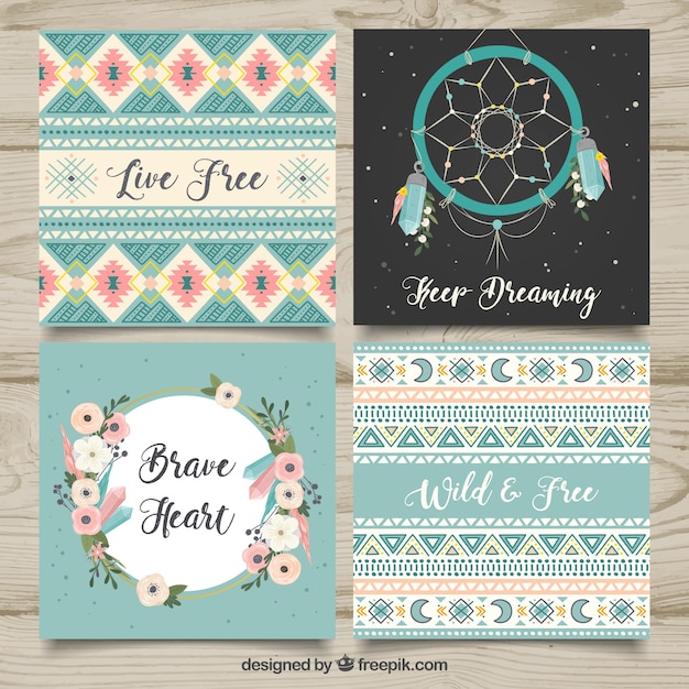 Boho-kaartencollectie in hand getrokken stijl Gratis Vector