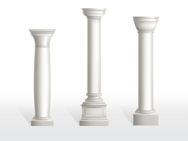 Oude kolommen geplaatst die op witte achtergrond worden geïsoleerd. Gratis Vector