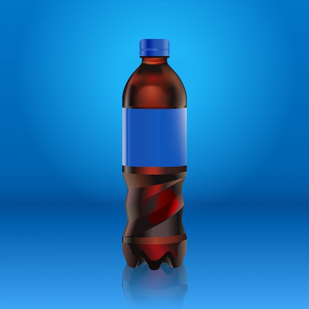 Realistische frisdrankfles mock up met blauw label geïsoleerd op blauw Premium Vector